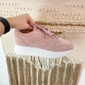 Reebok Classics Double Smoky Rose Platform Suede Sneakers Gigi Hadid 8.5